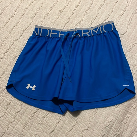Under Armour Shorts EUC! - Picture 1 of 3